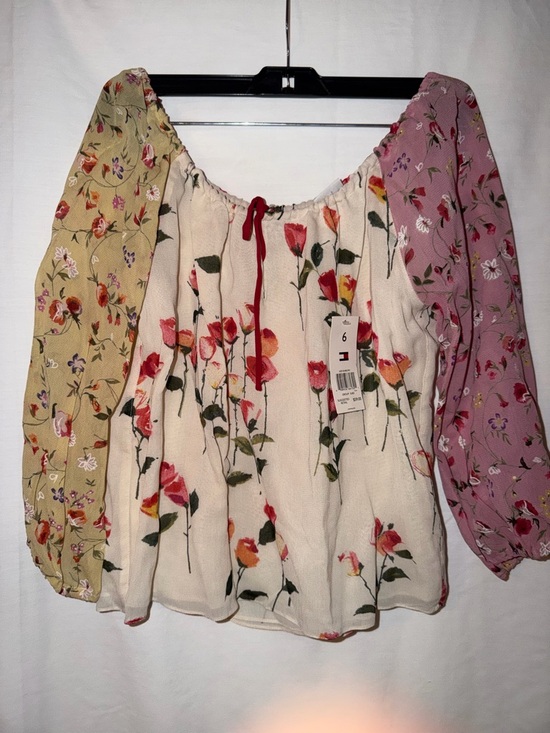 Tommy Hilfiger Tops - NWT Tommy Hilfiger Floral Peasant Blouse in Cream with Mixed-Print Sleeves Sz 6